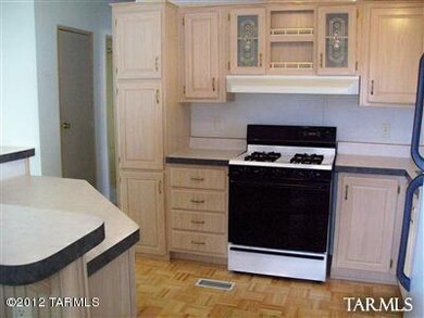 Kitchen/bar