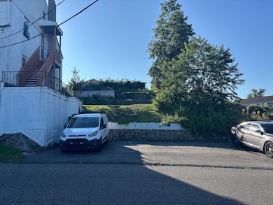 55 Bouton St unit 1, Norwalk, CT 06854 - photo 2