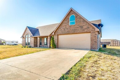 115 Blue Castle Ct, Weatherford, TX 76088 - photo 4