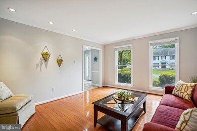 6926 Tolling Bells Ct, Columbia, MD 21044 - photo 6