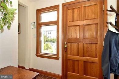 9218 Long Branch Pkwy, Silver Spring, MD 20901 - photo 2