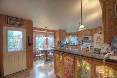 218 Stub Rd, Onalaska, WA 98570 - photo 6