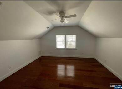 421-423 Leslie St unit 1L, Newark, NJ 07112 - photo 5