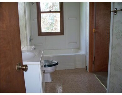 Master Bath/Spa.