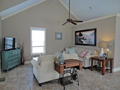 Vaulted ceiling....
