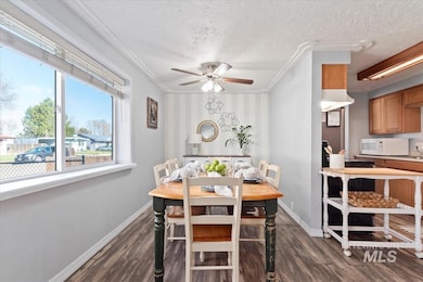 845 S 13th E, Mountain Home, ID 83647 - photo 7