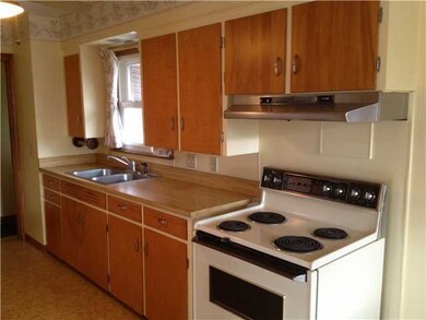 2609 Devonshire Ave, Lansing, MI 48910 - photo 6