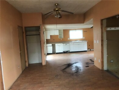 302 W Bow St, Thorntown, IN 46071 - photo 7