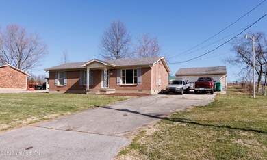 366 Fisher Ln, Mount Washington, KY 40047 - photo 3