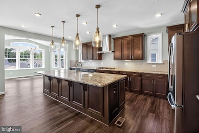 812 Kaplon Ct, Brunswick, MD 21716 - photo 7