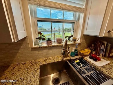 404 S Beach St unit 101, Daytona Beach, FL 32114 - photo 3