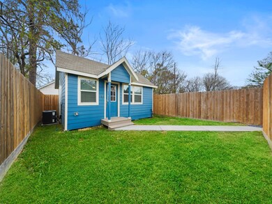 13371 Indianapolis St unit A, Houston, TX 77015 - photo 5