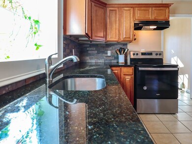 7 Harmony St, West Warwick, RI 02893 - photo 6