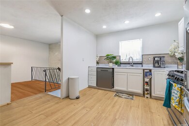 30 Yale St, Port Jefferson Station, NY 11776 - photo 6