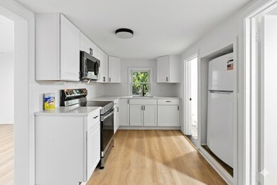 39 3rd Ave, Bellingham, MA 02019 - photo 6