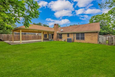 1103 Twinbrooke Dr, Houston, TX 77088 - photo 5