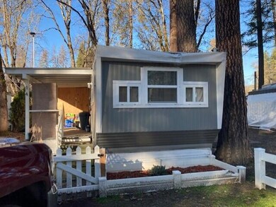 9566 Old Stage Rd unit 14, Central Point, OR 97502 - photo 2