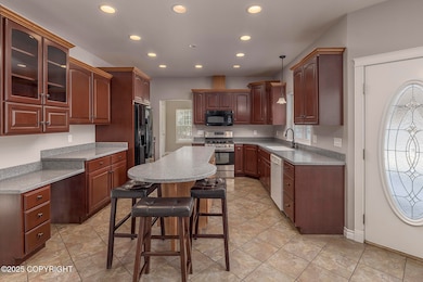 010_2025.02.18 . 1915 W Jaime Marie Cir