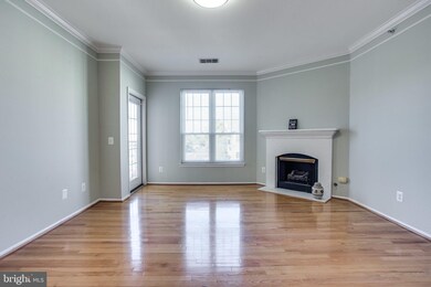 The Gates Of McLean unit 1407, McLean, VA 22102 - photo 4