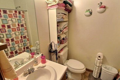 1541 Mockingbird Lane Unit A