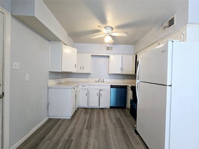 902 Spring Valley Plaza, Richardson, TX 75080 - photo 6