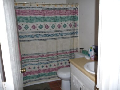 712 - Master Bath