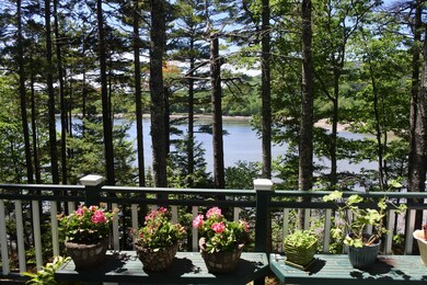 D&L view