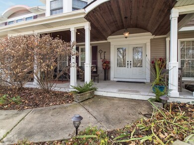 1301 Dartford Ct, Naperville, IL 60540 - photo 2