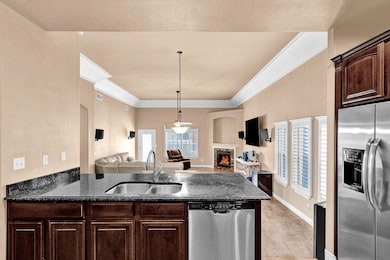 20220530165640837084000000-o