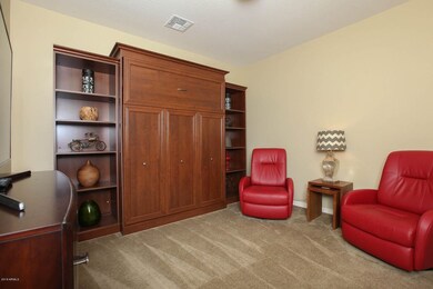 Den-Home Office