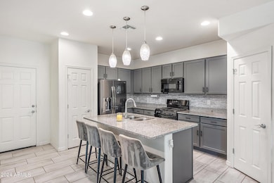 5807 W Warner St, Phoenix, AZ 85043 - photo 4