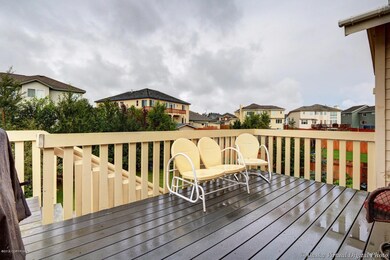 Back BBQ - TREK Deck