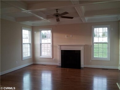 Den/Family/Great Room - Beautiful Coffered Ceiling