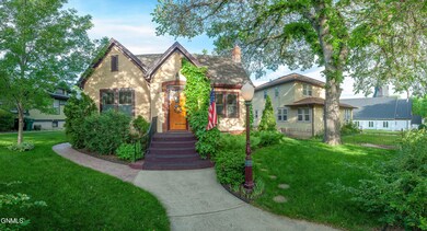 Anderson Syvertson Pano