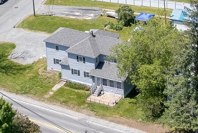 61 Lancaster Rd, Whitefield, NH 03598 - photo 2