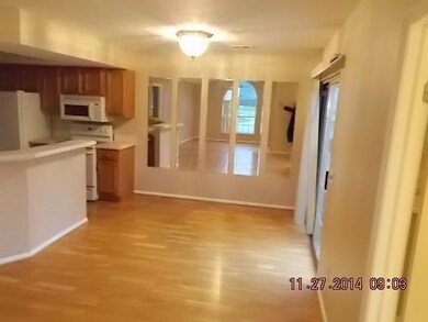 Eat in kitchen