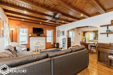 6426 University Ave, Windsor Heights, IA 50324 - photo 2