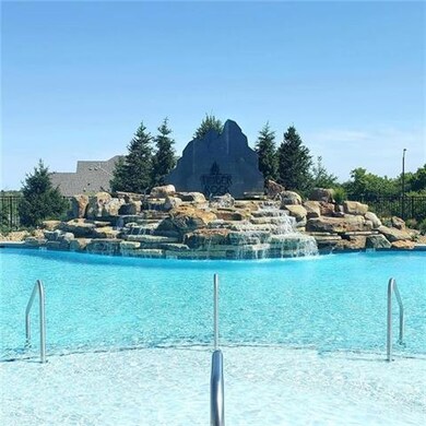 21360 W 93rd Ct, Lenexa, KS 66220 - photo 4