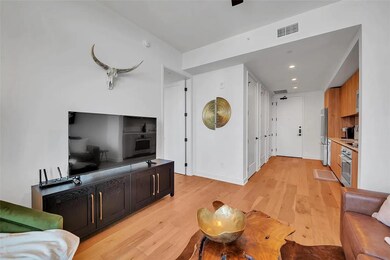 Vesper unit 3208, Austin, TX 78701 - photo 2
