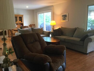 Keenway living room