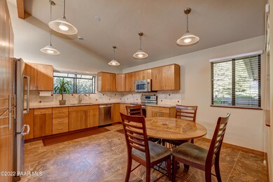 Dining Area 1