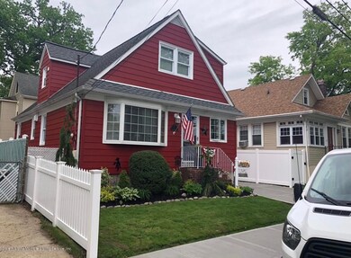 149 Bidwell Ave, Staten Island, NY 10314 - photo 2