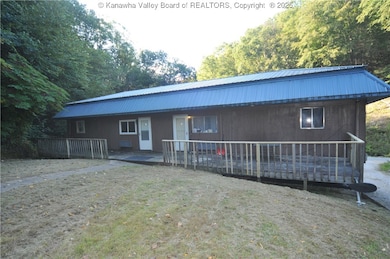 14 Cheerful Ln, Charleston, WV 25304 - photo 4