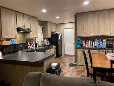 731 New Highland Rd, Springtown, TX 76082 - photo 3