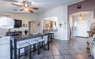 16680 W Saguaro Ln unit 2, Surprise, AZ 85388 - photo 3