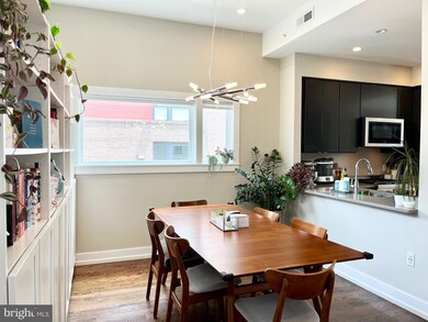 717 Hobart Place NW unit A, Washington, DC 20001 - photo 7