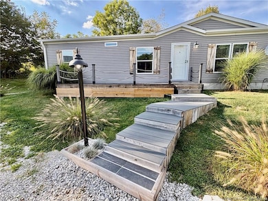 351 N Orchard Rd, Salem, IN 47167 - photo 3