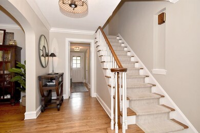 286 S Poplar Ave, Elmhurst, IL 60126 - photo 2