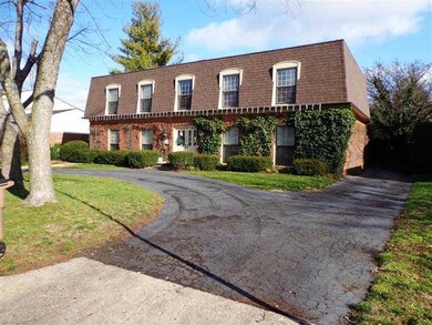 2545 California St, Columbus, IN 47201 - photo 2