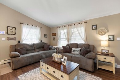 15CollinsPondWindham_03